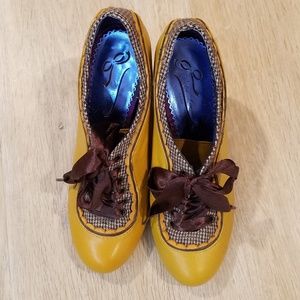 Poetic license mustard oxford heels